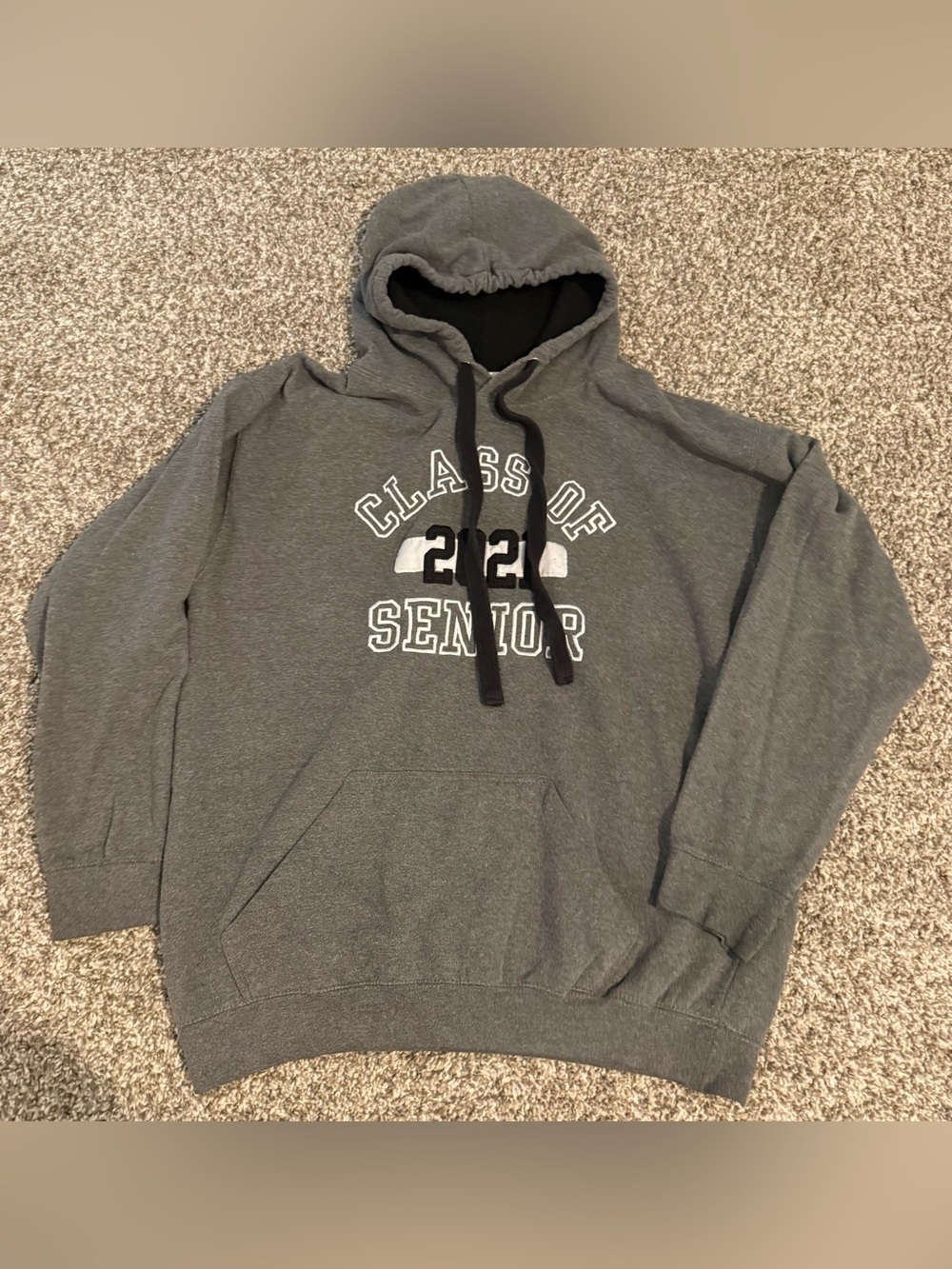 Women’s Class of 2021 Senior Hoodie ~ Size L Gray